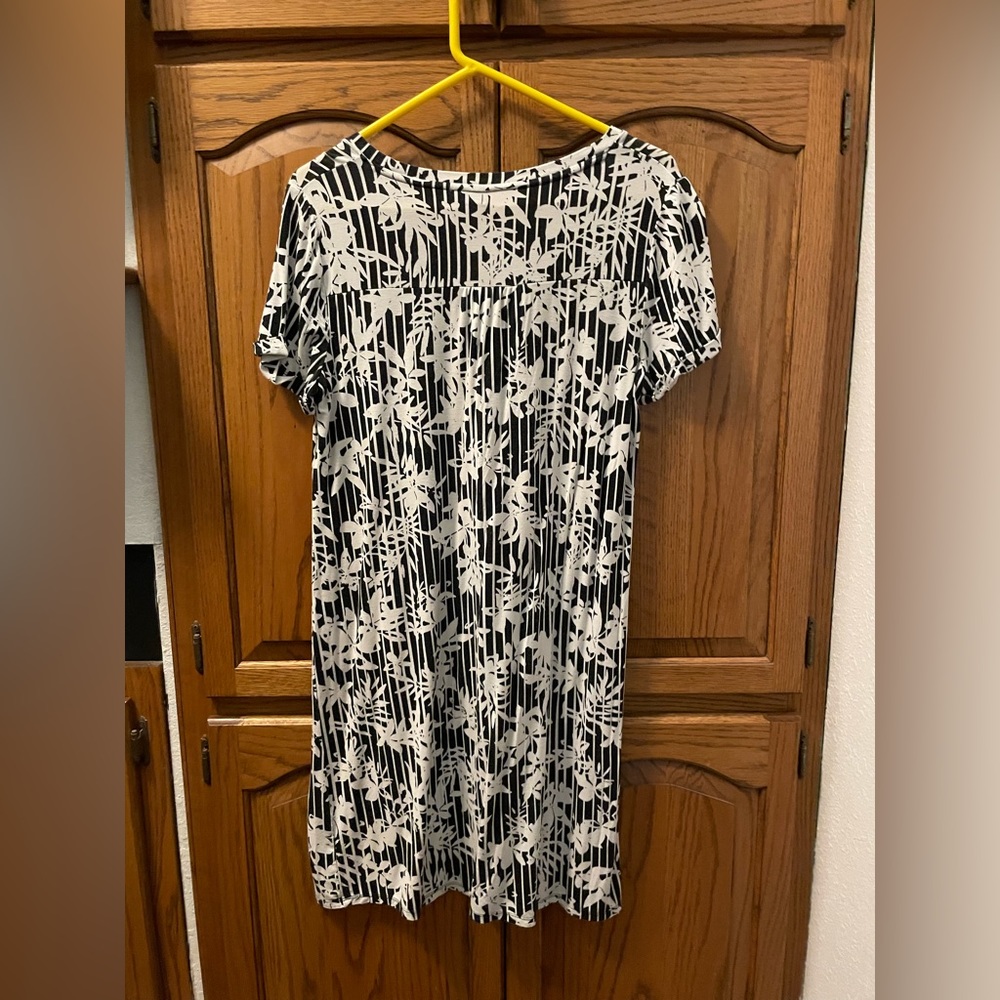 Apt. 9 dress
